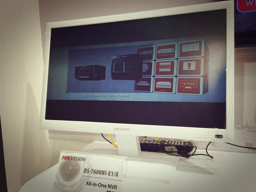 Hikvision All-in-one NVR DS-7600N1-E1/A